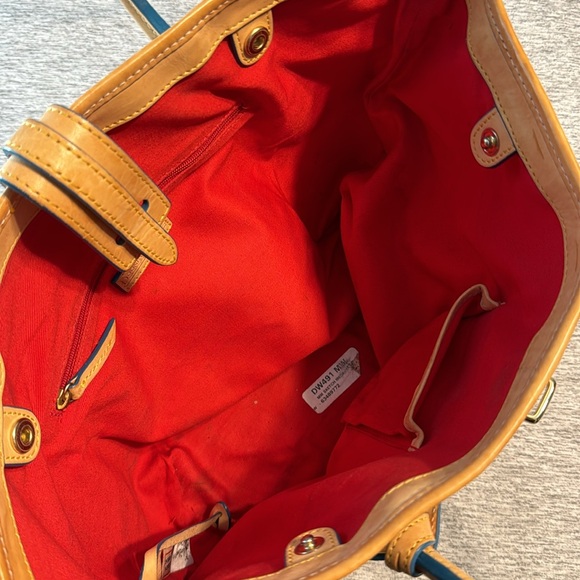 Dooney& Bourke Collectors Disneyland Tote - Picture 13 of 14